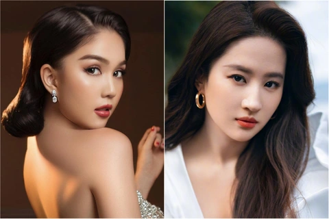 Anh Khoa và Thân Ngọc Trinh trong buổi lễ trao giải