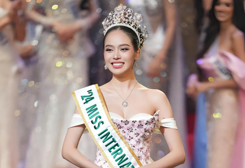 Truyền thông nước ngoài khen Hoa hậu Miss International Thanh Thủy xinh  đẹp, thông minh, ấm áp - Tuổi Trẻ Online