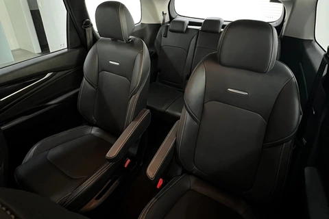 MG G50 dễ bán tại Việt Nam tháng sau: MPV có giá tạm tính hơn 500 triệu đồng, có ghế cơ trưởng - Ảnh 4. MG G50 dễ bán tại Việt Nam tháng sau: MPV có giá tạm tính hơn 500 triệu đồng, có ghế cơ trưởng - Ảnh 4.