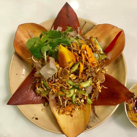 Nộm rau muống và rau rút, gỏi củ đậu thịt bò, nộm đu đủ bò khô vừa ...