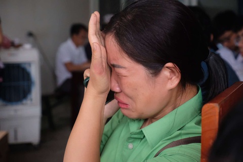 Sập cầu Phong Châu tại Phú Thọ, 10 ô tô rơi xuống sông, 13 người mất tích - Ảnh 9.