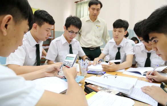 Chính sách ưu đãi: phải bình đẳng giữa trường công và tư - Ảnh 1. Chính sách ưu đãi: phải bình đẳng giữa trường công và tư - Ảnh 1.