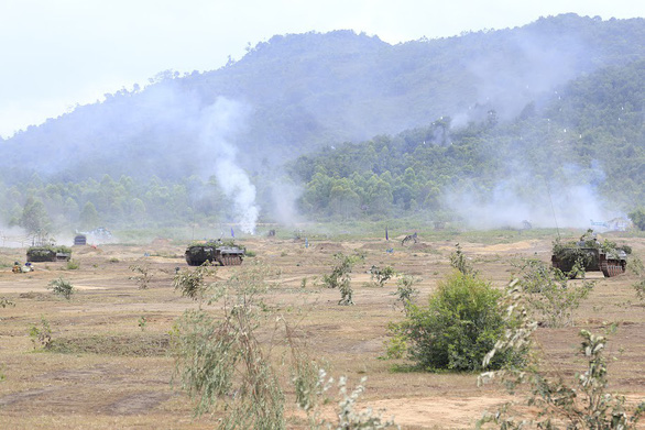 Bộ binh cơ giới Quân đoàn 3 diễn tập bắn đạn thật - Ảnh 5.