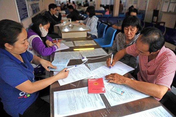 Tự do của công dân và sự trôi chảy quản lý nhà nước bằng hộ khẩu - Ảnh 4. Tự do của công dân và sự trôi chảy quản lý nhà nước bằng hộ khẩu - Ảnh 4.