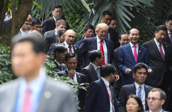 Những khoảnh khắc đáng nhớ của APEC 2017 - Ảnh 2. Những khoảnh khắc đáng nhớ của APEC 2017 - Ảnh 2.