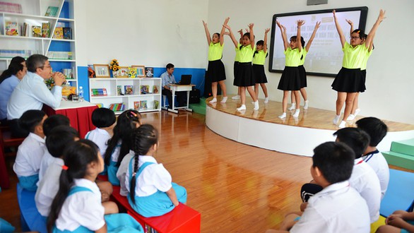 Khánh thành thư viện sách do Chủ tịch nước tài trợ - Ảnh 9. Khánh thành thư viện sách do Chủ tịch nước tài trợ - Ảnh 9.