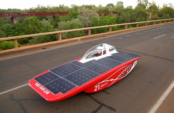 Ngắm những chiếc xe năng lượng mặt trời độc đáo - Ảnh 7.