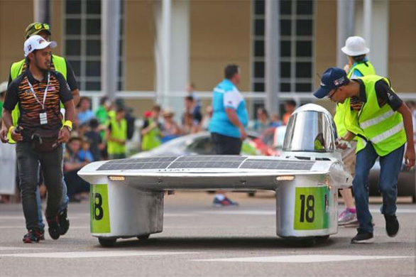 Ngắm những chiếc xe năng lượng mặt trời độc đáo - Ảnh 10.