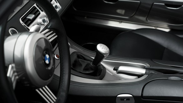 Ngắm siêu xe BMW Z8 của Steve Jobs sắp bán đấu giá - Ảnh 10. Ngắm siêu xe BMW Z8 của Steve Jobs sắp bán đấu giá - Ảnh 10.