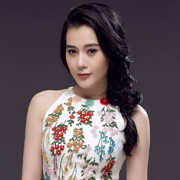 Nếu khóc, cũng là nước mắt trong lòng dốc ra - Ảnh 6. Nếu khóc, cũng là nước mắt trong lòng dốc ra - Ảnh 6.