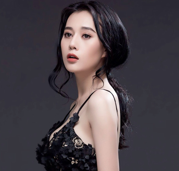 Nếu khóc, cũng là nước mắt trong lòng dốc ra - Ảnh 8. Nếu khóc, cũng là nước mắt trong lòng dốc ra - Ảnh 8.