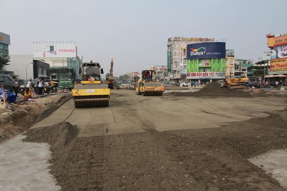 Đà Nẵng thông xe hầm chui Điện Biên Phủ sớm 2 tháng phục vụ APEC - Ảnh 7. Đà Nẵng thông xe hầm chui Điện Biên Phủ sớm 2 tháng phục vụ APEC - Ảnh 7.