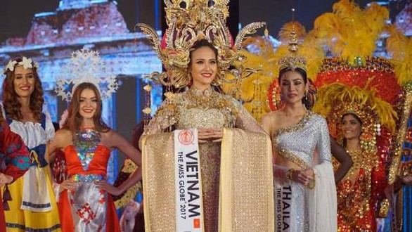 Khánh Ngân chiến thắng tại Hoa hậu Hoàn cầu 2017 - Ảnh 2. Khánh Ngân chiến thắng tại Hoa hậu Hoàn cầu 2017 - Ảnh 2.