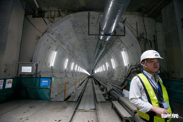 Robot TBM sắp thông đường hầm đầu tiên tuyến metro số 1 - Ảnh 5. Robot TBM sắp thông đường hầm đầu tiên tuyến metro số 1 - Ảnh 5.
