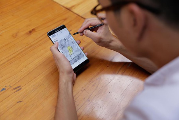 Galaxy Note FE: người tình thông minh của giới quảng cáo sáng tạo - Ảnh 4. Galaxy Note FE: người tình thông minh của giới quảng cáo sáng tạo - Ảnh 4.