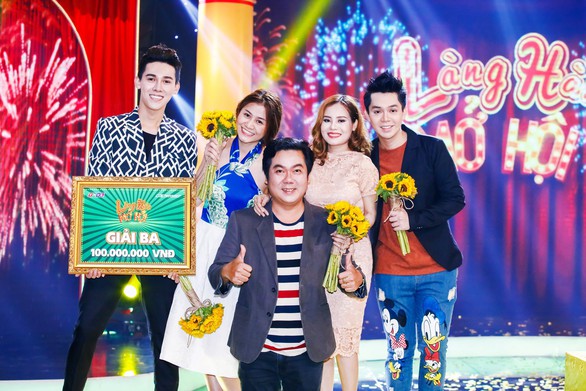 Quán quân Làng hài mở hội 2017: đã thoát kiếp… hạng ba - Ảnh 6. Quán quân Làng hài mở hội 2017: đã thoát kiếp… hạng ba - Ảnh 6.