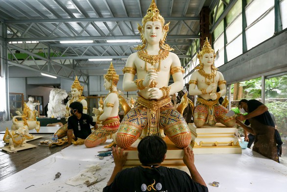Những điều chưa biết về Đài hóa thân vua Thái Lan - Ảnh 7. Những điều chưa biết về Đài hóa thân vua Thái Lan - Ảnh 7.