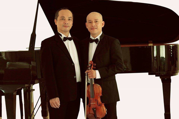 Romantic Concert: 2 quán quân piano - violin hội ngộ sau 30 năm - Ảnh 3.