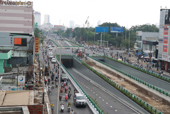 Đà Nẵng thông xe hầm chui đón APEC - Ảnh 1. Đà Nẵng thông xe hầm chui đón APEC - Ảnh 1.