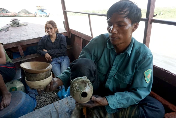 Những dòng sông cổ vật - kỳ 1: Chiến trận Bạch Đằng dưới sông Lục Đầu - Ảnh 3. Những dòng sông cổ vật - kỳ 1: Chiến trận Bạch Đằng dưới sông Lục Đầu - Ảnh 3.