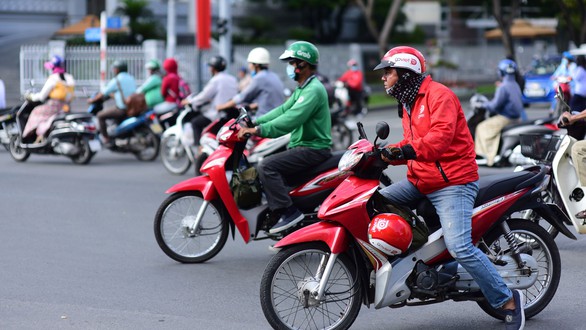 Sôi động ứng dụng gọi xe công nghệ - Ảnh 2. Sôi động ứng dụng gọi xe công nghệ - Ảnh 2.