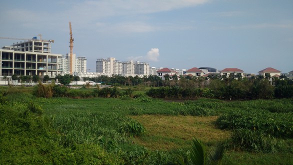 Thị trường bất động sản TP.HCM qua một quý ít sôi động - Ảnh 1. Thị trường bất động sản TP.HCM qua một quý ít sôi động - Ảnh 1.
