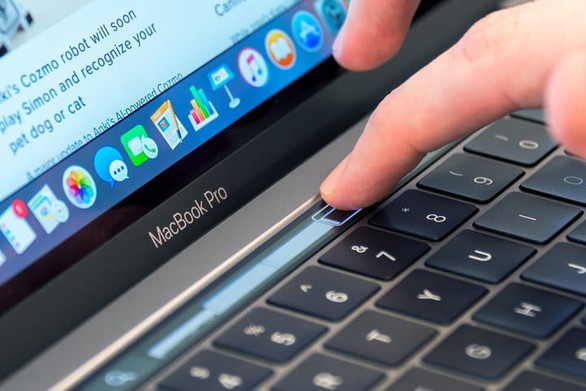 Apple Macbook sẽ ngưng sử dụng chip Intel từ 2020 - Ảnh 1. Apple Macbook sẽ ngưng sử dụng chip Intel từ 2020 - Ảnh 1.