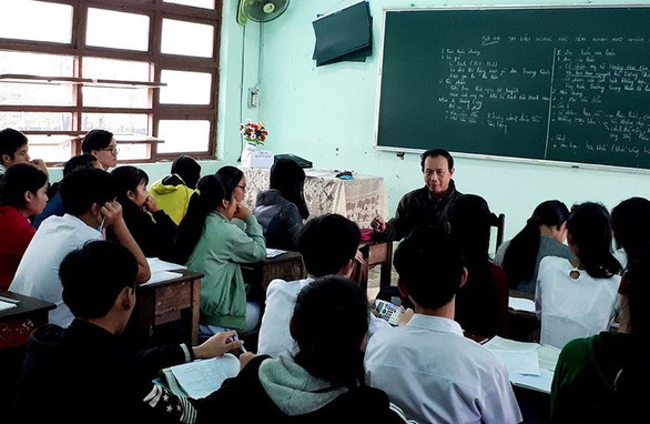 Nhà giáo còn nhiều băn khoăn dự thảo nghị định xử phạt trong ngành - Ảnh 1. Nhà giáo còn nhiều băn khoăn dự thảo nghị định xử phạt trong ngành - Ảnh 1.