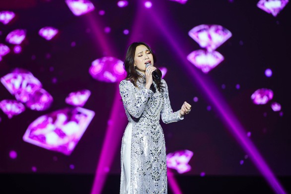 21-10: Đàm Vĩnh Hưng phản pháo danh ca Phương Dung - Ảnh 6. 21-10: Đàm Vĩnh Hưng phản pháo danh ca Phương Dung - Ảnh 6.