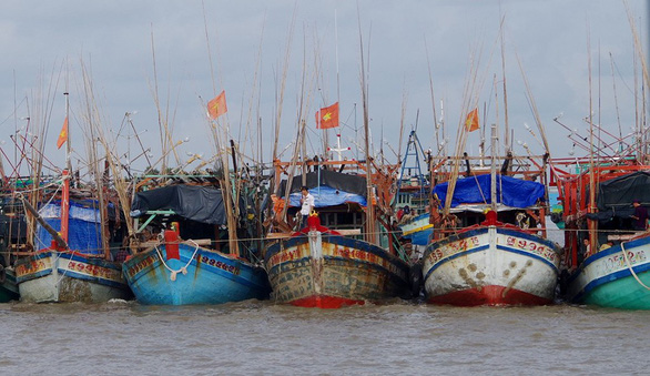 Tàu cá hết đường đánh bắt bất hợp pháp - Ảnh 1. Tàu cá hết đường đánh bắt bất hợp pháp - Ảnh 1.