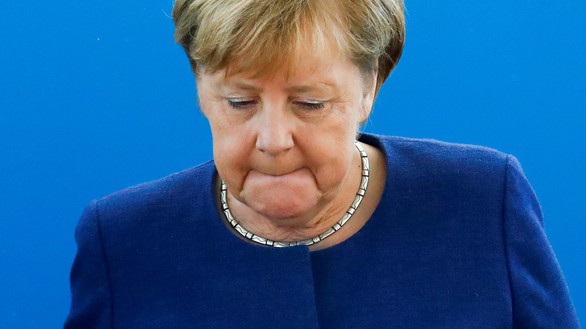Bà Merkel sẽ thôi làm thủ tướng Đức vào năm 2021 - Ảnh 1. Bà Merkel sẽ thôi làm thủ tướng Đức vào năm 2021 - Ảnh 1.
