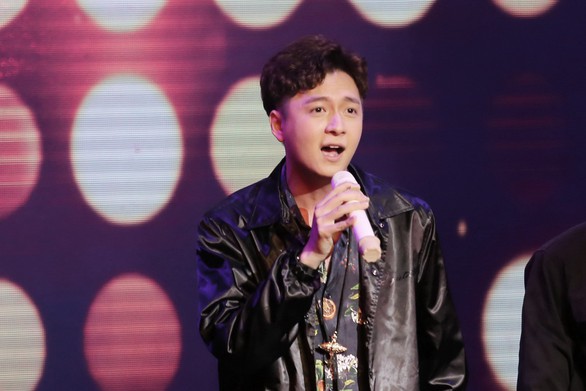 Làn sóng xanh tháng 10 này mở màn bằng loạt hit underground - Ảnh 2. Làn sóng xanh tháng 10 này mở màn bằng loạt hit underground - Ảnh 2.