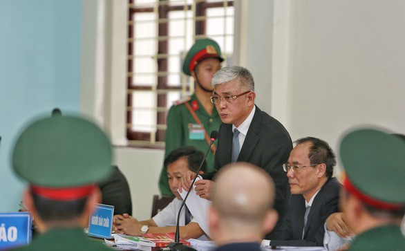 Bị cáo Út ‘trọc’ bất ngờ thay đổi kháng cáo, kêu oan - Ảnh 5. Bị cáo Út ‘trọc’ bất ngờ thay đổi kháng cáo, kêu oan - Ảnh 5.