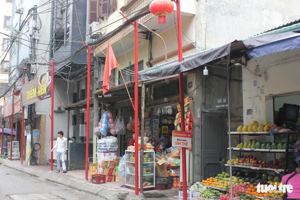 Hà Nội vừa đồng phục hóa thêm một tuyến phố - Ảnh 4. Hà Nội vừa đồng phục hóa thêm một tuyến phố - Ảnh 4.