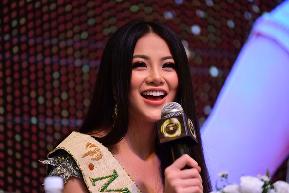 Phương Khánh: Việc quấy rối tình dục để cơ quan điều tra vào cuộc! - Ảnh 1. Phương Khánh: Việc quấy rối tình dục để cơ quan điều tra vào cuộc! - Ảnh 1.