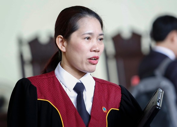 Chủ toạ khẳng định ông Phan Văn Vĩnh có quyền từ chối công khai bản án - Ảnh 1. Chủ toạ khẳng định ông Phan Văn Vĩnh có quyền từ chối công khai bản án - Ảnh 1.