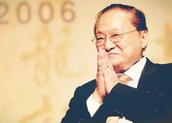 Đại hiệp đào hoa Kim Dung và những bóng hồng trong cuộc đời - Ảnh 4. Đại hiệp đào hoa Kim Dung và những bóng hồng trong cuộc đời - Ảnh 4.