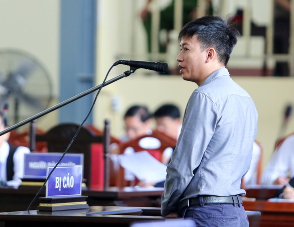 Tòa cách ly ông trùm đường dây đánh bạc ngàn tỉ để thẩm vấn - Ảnh 3. Tòa cách ly ông trùm đường dây đánh bạc ngàn tỉ để thẩm vấn - Ảnh 3.