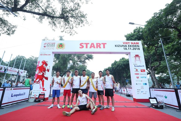 Giải chạy Kizuna Ekiden: Ngày hội thể thao vui vẻ - Ảnh 45. Giải chạy Kizuna Ekiden: Ngày hội thể thao vui vẻ - Ảnh 45.