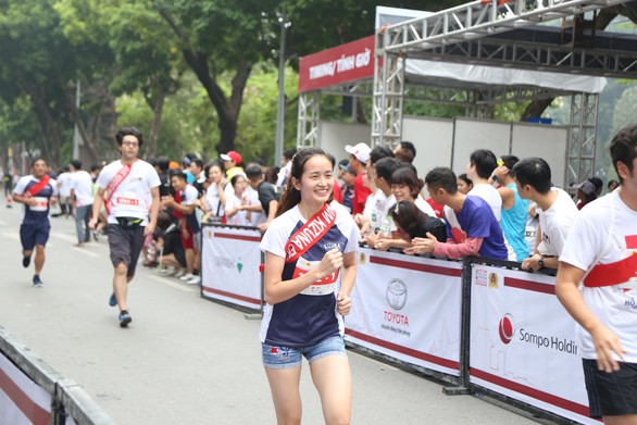 Giải chạy Kizuna Ekiden: Ngày hội thể thao vui vẻ - Ảnh 19. Giải chạy Kizuna Ekiden: Ngày hội thể thao vui vẻ - Ảnh 19.