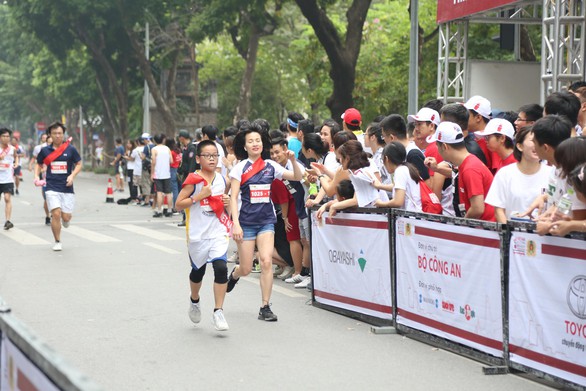 Giải chạy Kizuna Ekiden: Ngày hội thể thao vui vẻ - Ảnh 20. Giải chạy Kizuna Ekiden: Ngày hội thể thao vui vẻ - Ảnh 20.