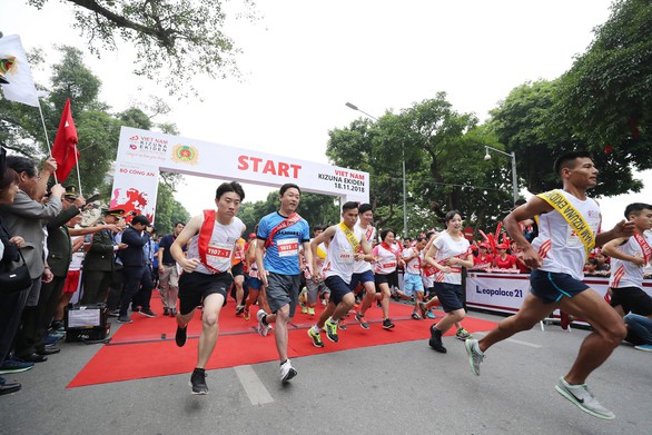 Giải chạy Kizuna Ekiden: Ngày hội thể thao vui vẻ - Ảnh 29. Giải chạy Kizuna Ekiden: Ngày hội thể thao vui vẻ - Ảnh 29.