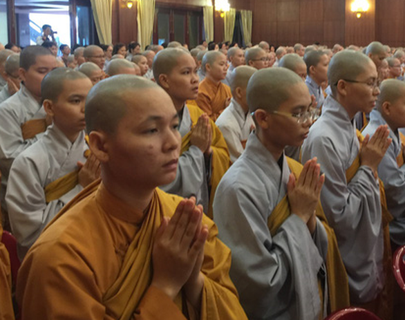Cầu siêu cho nạn nhân tử vong vì tai nạn giao thông - Ảnh 2. Cầu siêu cho nạn nhân tử vong vì tai nạn giao thông - Ảnh 2.
