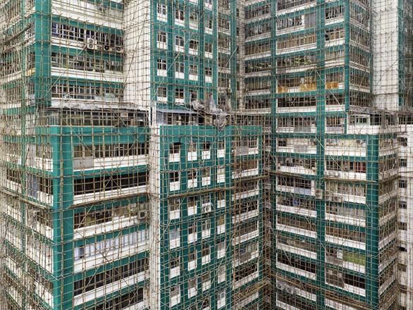 Những tòa nhà bọc ‘kén’ đầy mê hoặc của Hong Kong - Ảnh 5. Những tòa nhà bọc ‘kén’ đầy mê hoặc của Hong Kong - Ảnh 5.