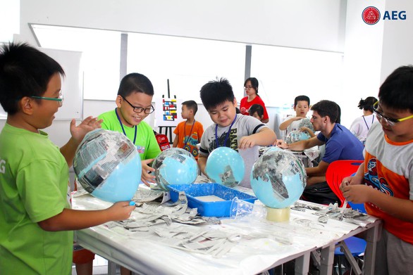 Cho trẻ học ngoại ngữ, cần nhìn xa ra xu hướng thế giới - Ảnh 4. Cho trẻ học ngoại ngữ, cần nhìn xa ra xu hướng thế giới - Ảnh 4.
