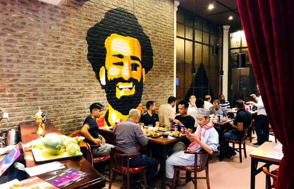 Người Ả Rập ở Việt Nam - kỳ 4: Nhà hàng Ai Cập của ông Mostafa - Ảnh 4. Người Ả Rập ở Việt Nam - kỳ 4: Nhà hàng Ai Cập của ông Mostafa - Ảnh 4.