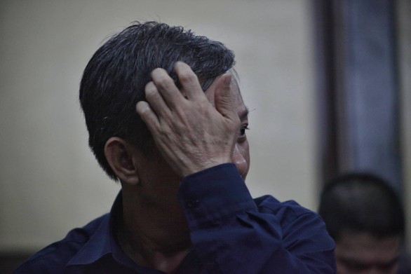 Trưởng ban kiểm soát khai không biết các vi phạm tại Ngân hàng Đông Á - Ảnh 1.