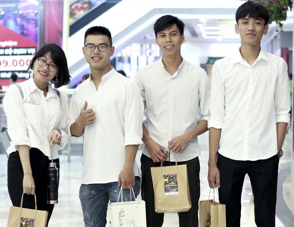 Ly trà đậu đen cho giấc ngủ an lành - Ảnh 1. Ly trà đậu đen cho giấc ngủ an lành - Ảnh 1.