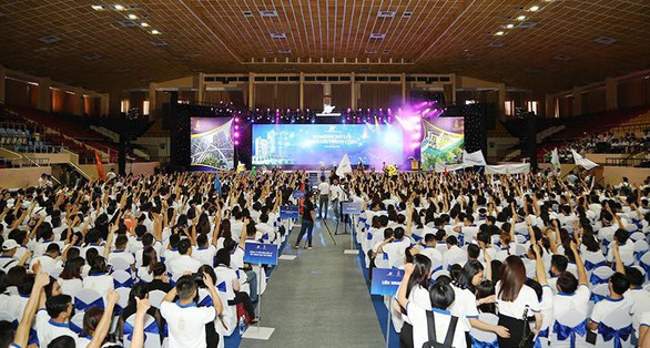 Sunshine City Sài Gòn tiếp tục “bùng nổ” sự kiện đào tạo sales - Ảnh 2. Sunshine City Sài Gòn tiếp tục “bùng nổ” sự kiện đào tạo sales - Ảnh 2.
