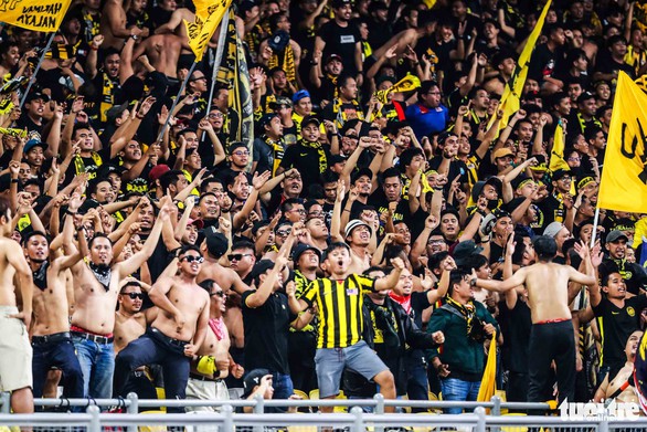 “Sức nóng” kinh khủng trên chảo lửa Bukit Jalil - Malaysia - Ảnh 2. “Sức nóng” kinh khủng trên chảo lửa Bukit Jalil - Malaysia - Ảnh 2.